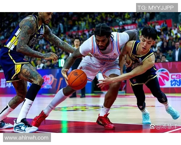 CBA精彩对决山东队迎战福建队直播盛况全程回顾与分析